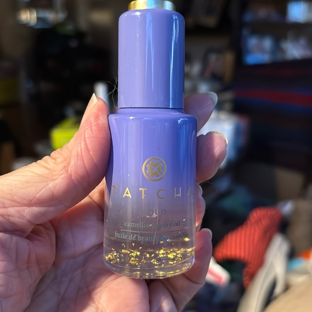 Tatcha camellia beauty oil 30ml.  Very lightly used.  Excellent product line!
